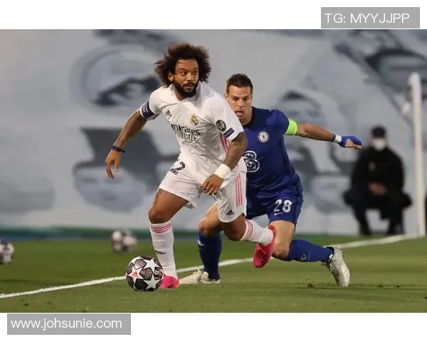 重庆篮球队节奏解析与欧冠足球的深度对比分析